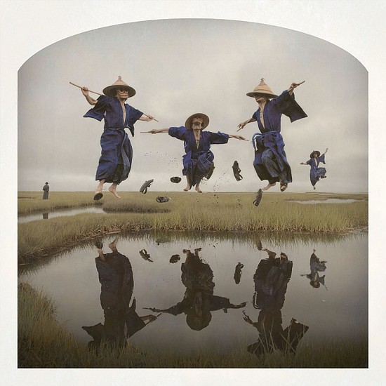 KAHN + SELESNICK, THREE JUMPERS  Ed. 5
pigment print